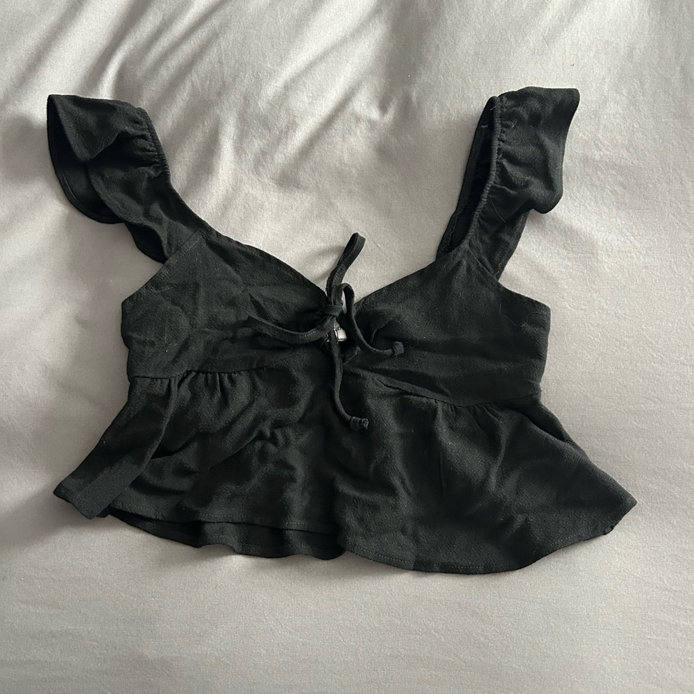 La Hearts Black Ruffle Sleeve Blouse